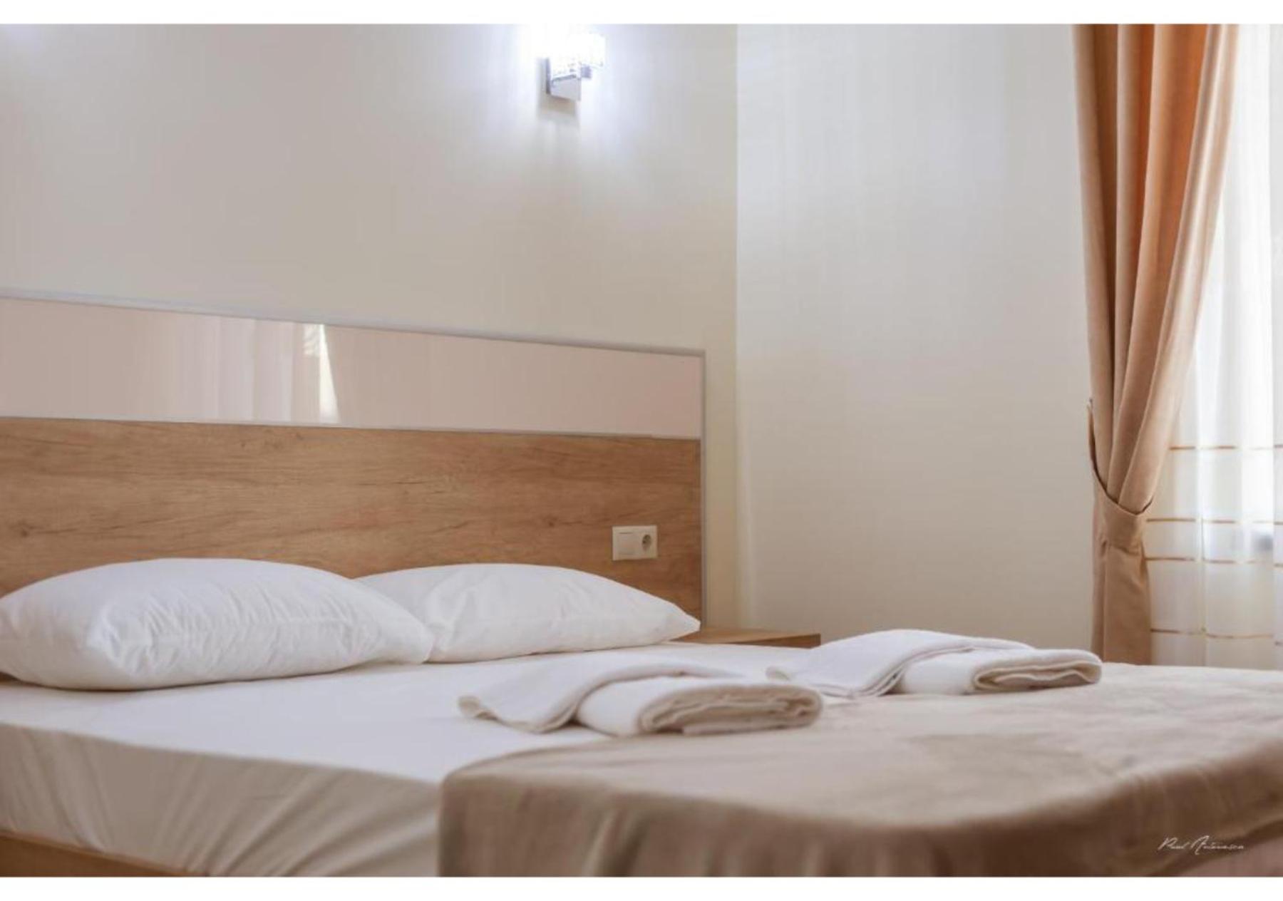 Luxury Apartment Piteşti Kültér fotó