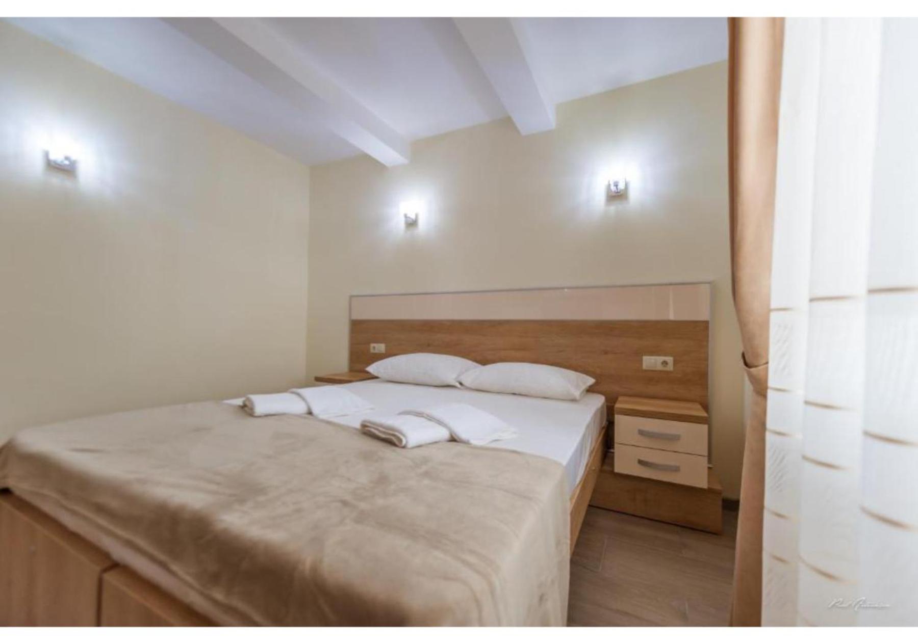 Luxury Apartment Piteşti Kültér fotó