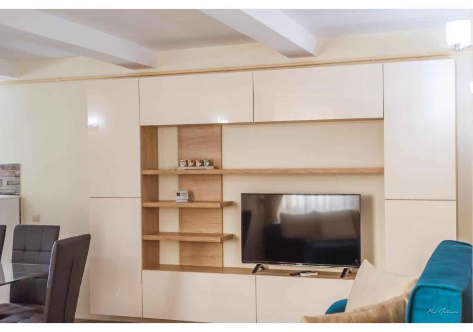 Luxury Apartment Piteşti Kültér fotó