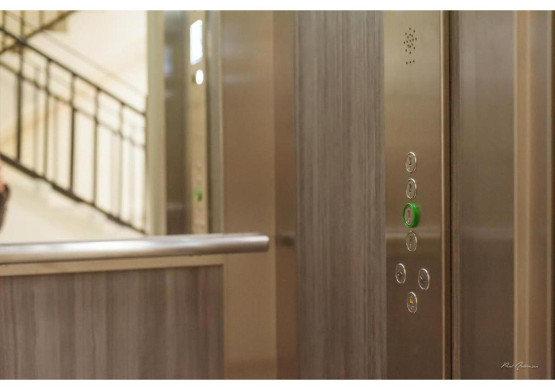 Luxury Apartment Piteşti Kültér fotó