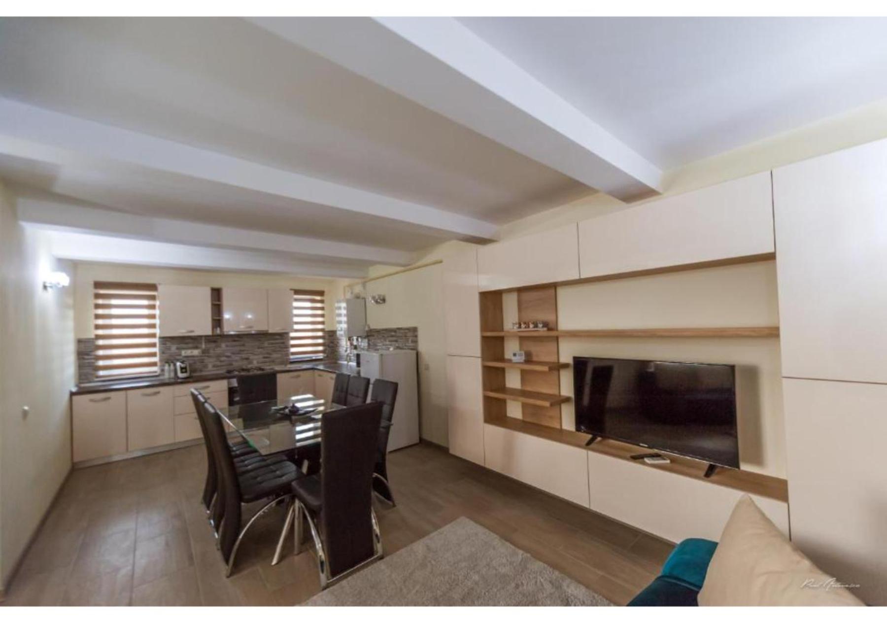 Luxury Apartment Piteşti Kültér fotó