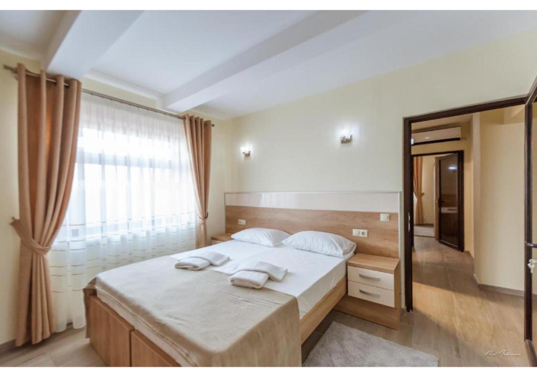 Luxury Apartment Piteşti Kültér fotó